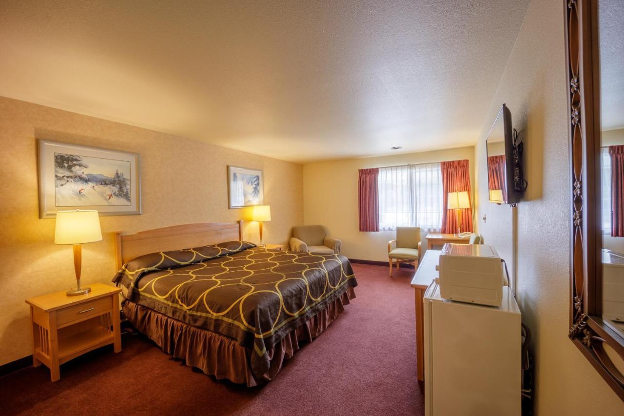 The Summit Inn Snoqualmie Pass Esterno foto