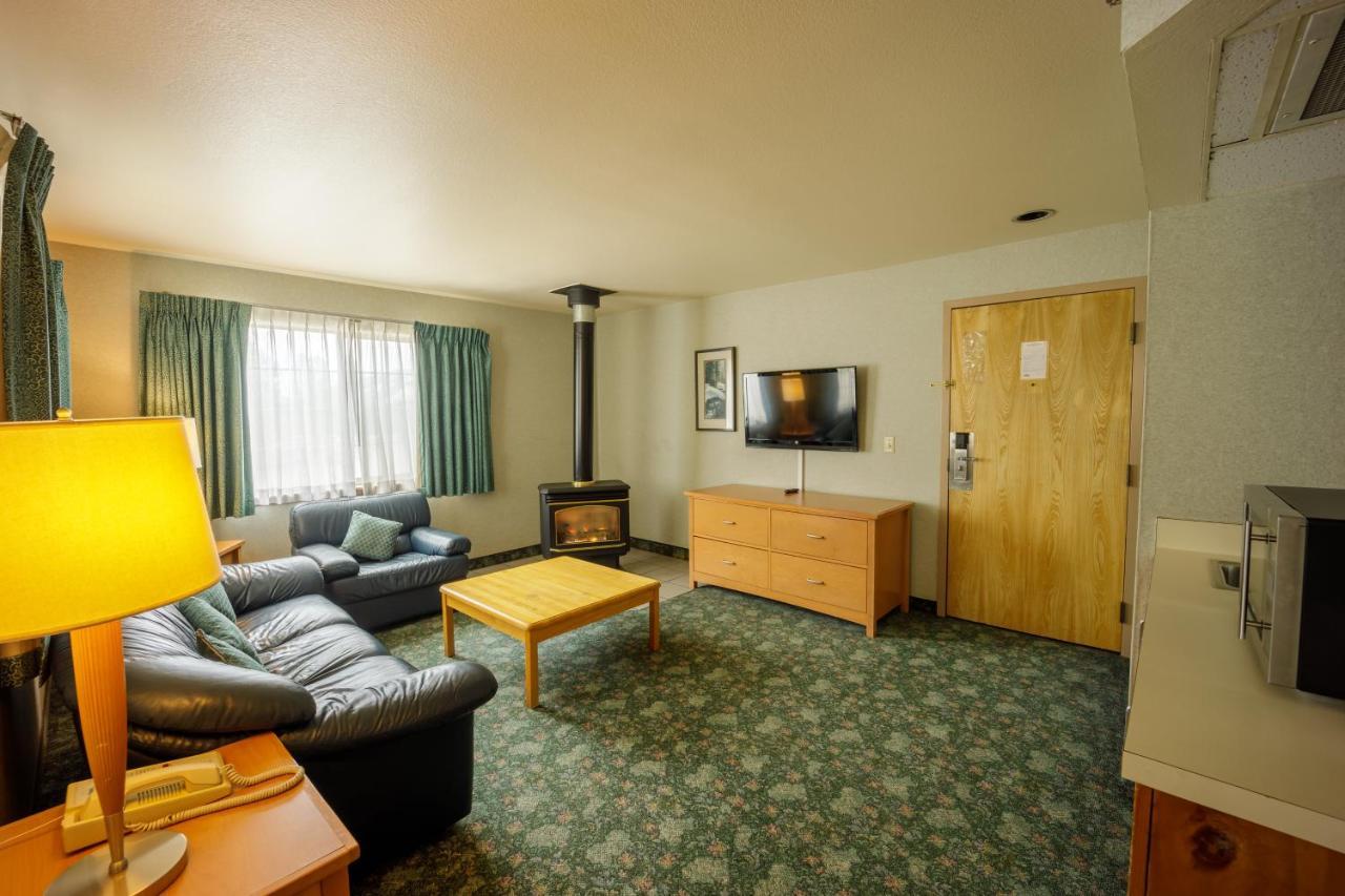 The Summit Inn Snoqualmie Pass Esterno foto