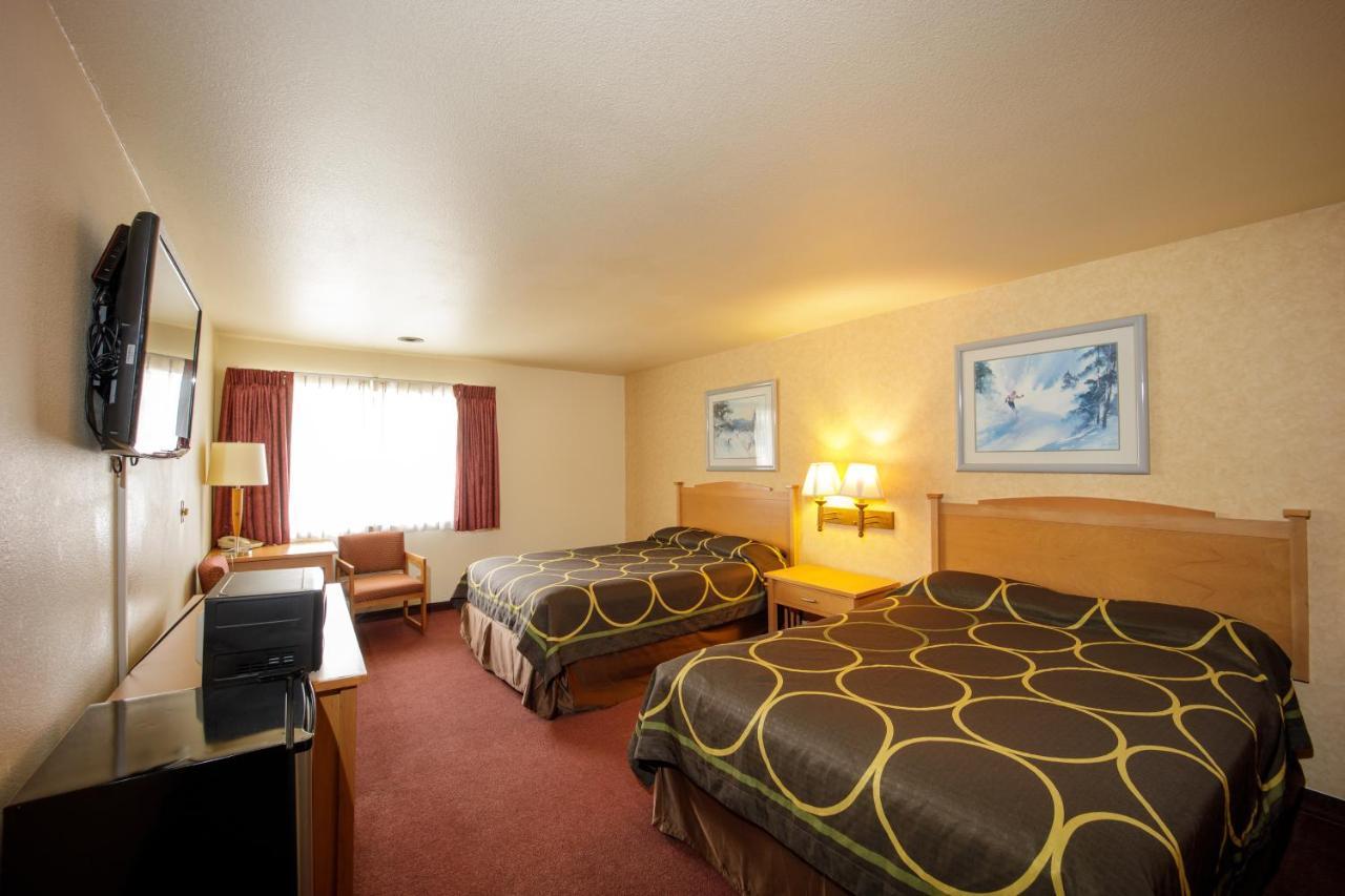 The Summit Inn Snoqualmie Pass Esterno foto