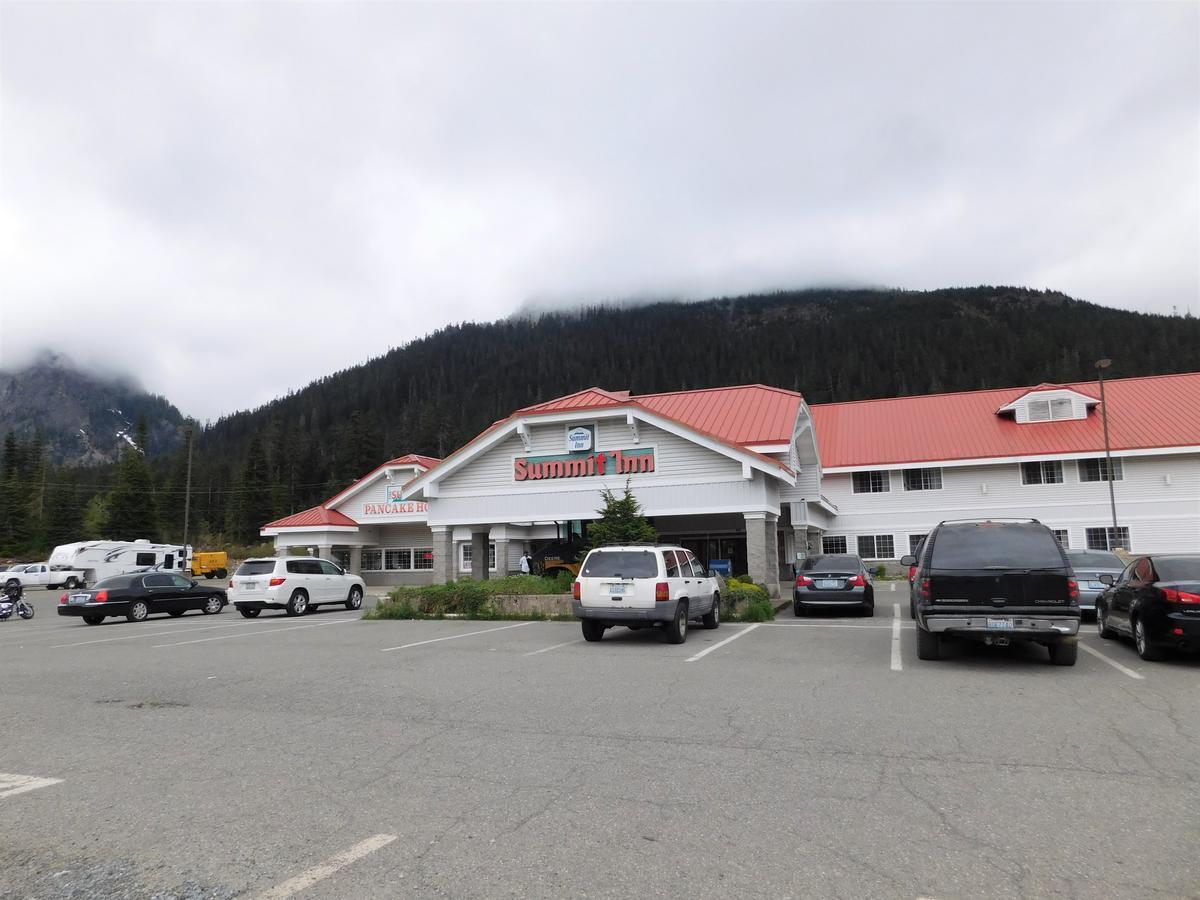 The Summit Inn Snoqualmie Pass Esterno foto